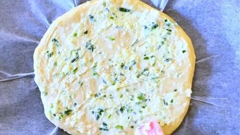 Shaping & Garlic Butter Base